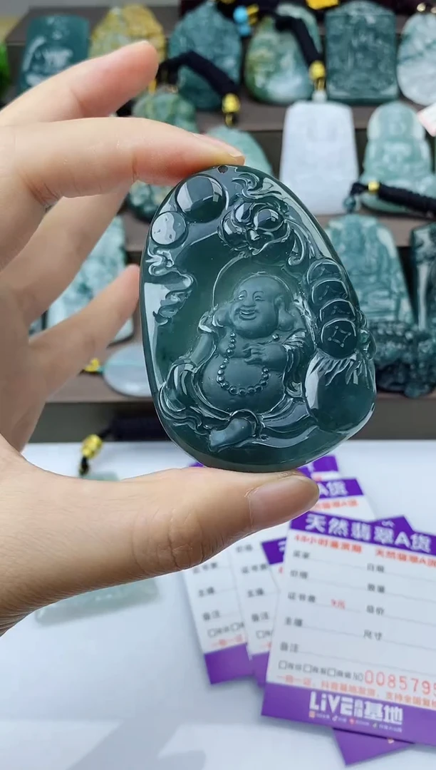 翡翠未镶嵌颈饰