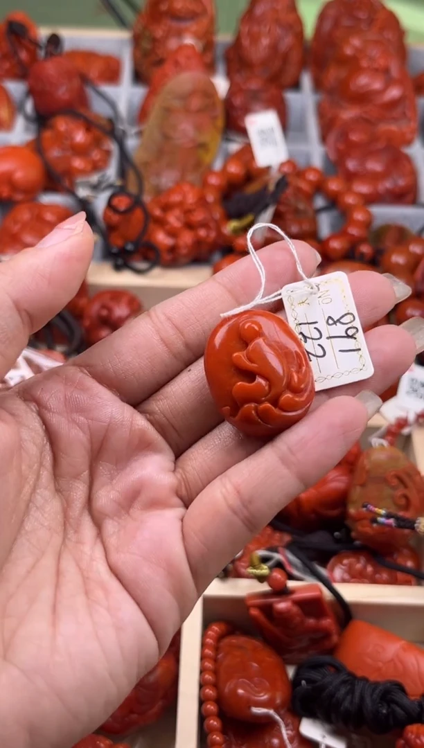 【闪购商品】南红玛瑙珠宝奇石未镶嵌891