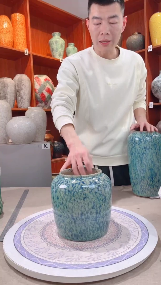 【闪购商品】瓶星辰大海 小号 墩子 陶瓷花瓶 无花