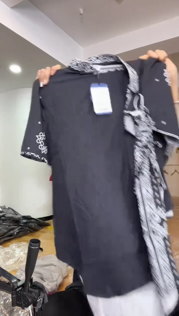 半袖 L码 120斤以里