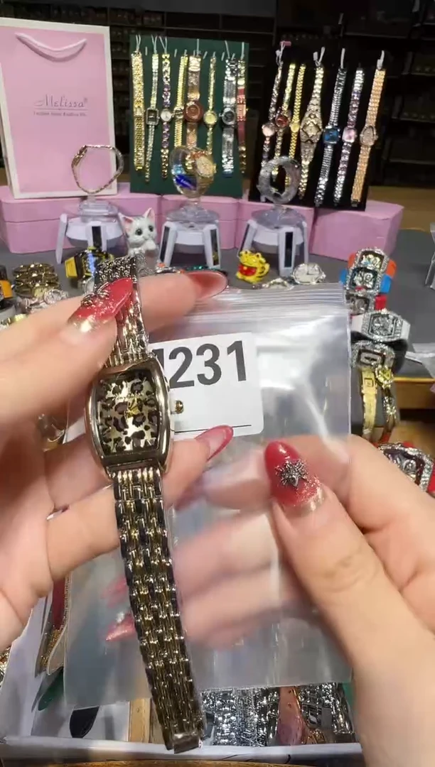 石英机芯不锈钢不锈钢发*姐直播定闪专用