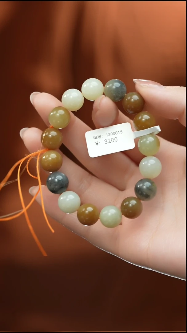 【闪购商品】和田玉颈饰未镶嵌手串   卡12   多样性发货