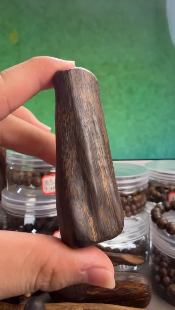 沉香手把件树心油多样性发一