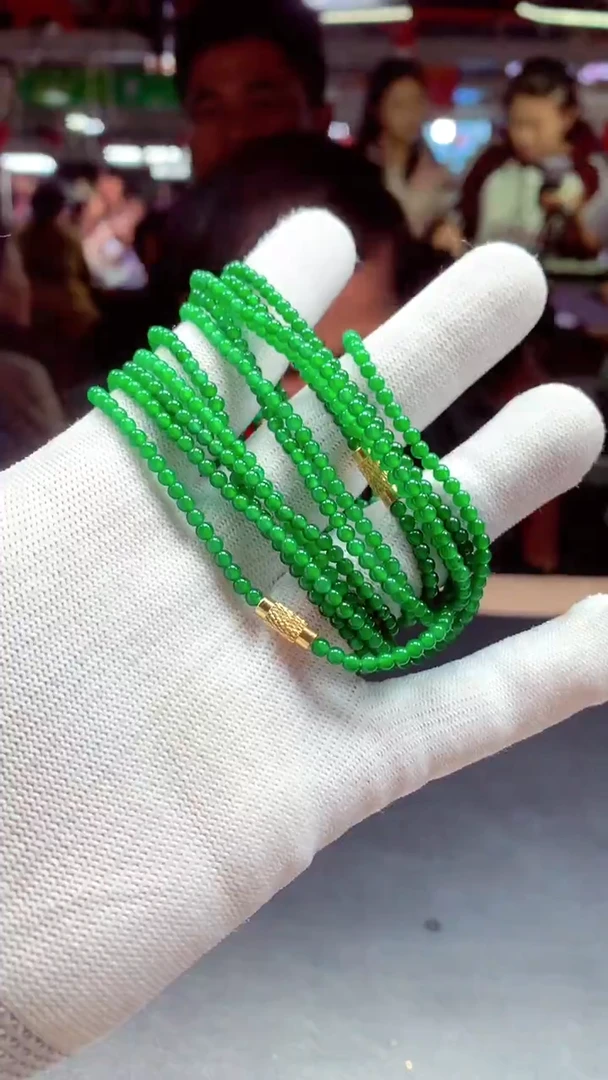 【闪购商品】定制翡翠未镶嵌N多样性发货拍一发一