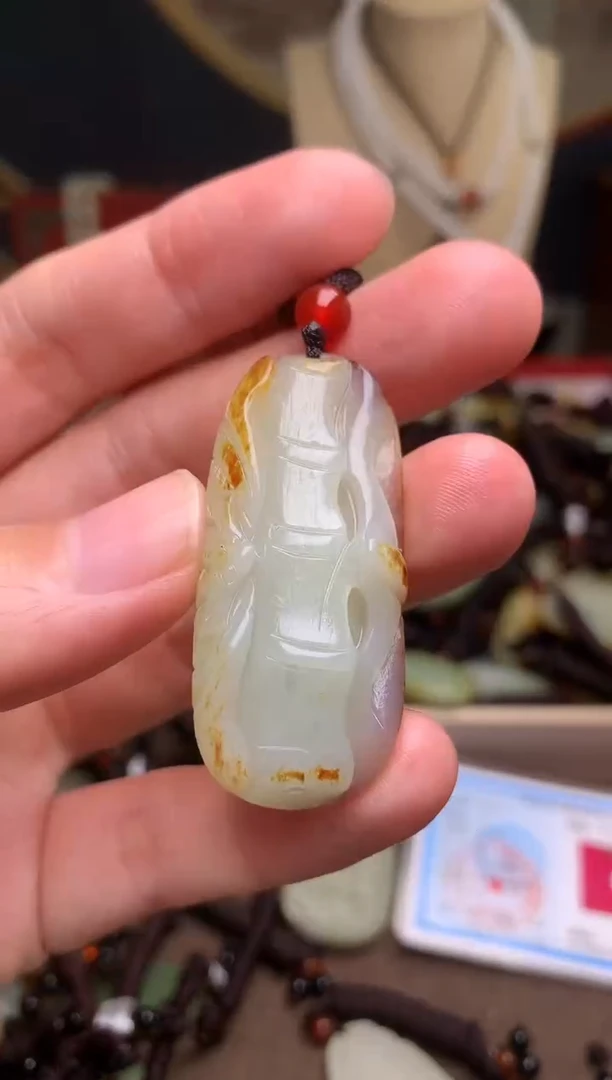 颈饰未镶嵌和田玉新疆料青海料清水和田玉吊坠