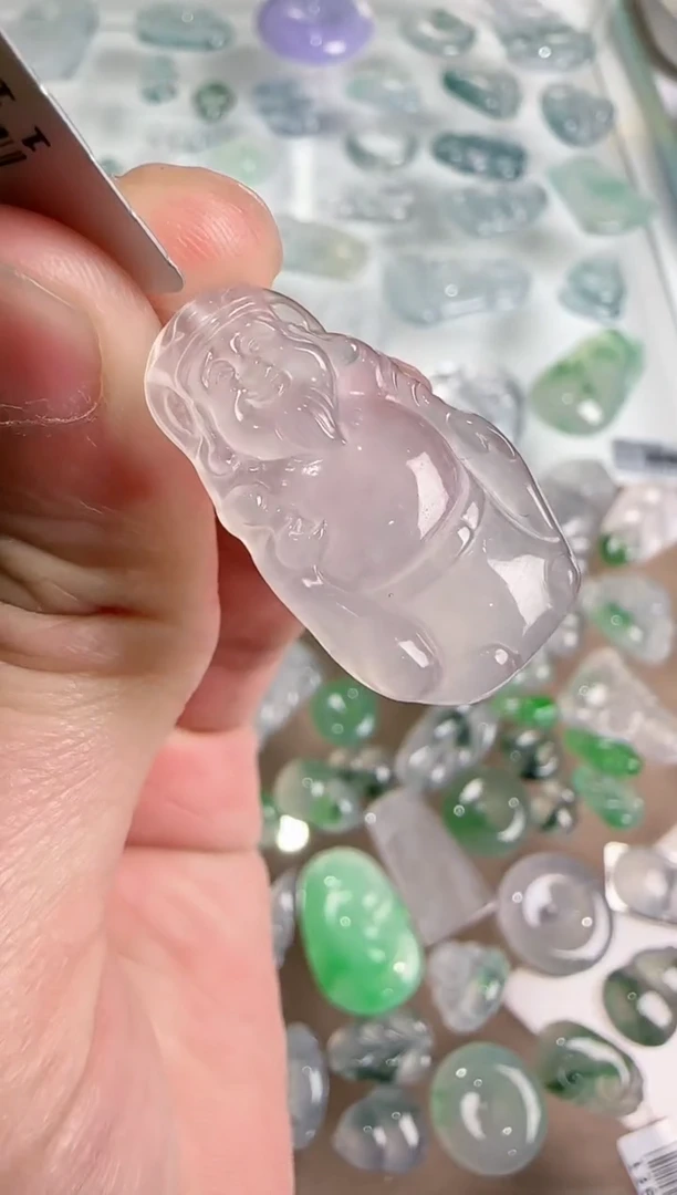 【闪购商品】翡翠吊坠(不含链)未镶嵌··