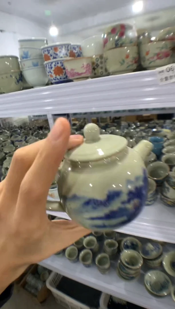 茶壶、盖碗、主人杯、客杯（轻轻微瑕介意勿拍）