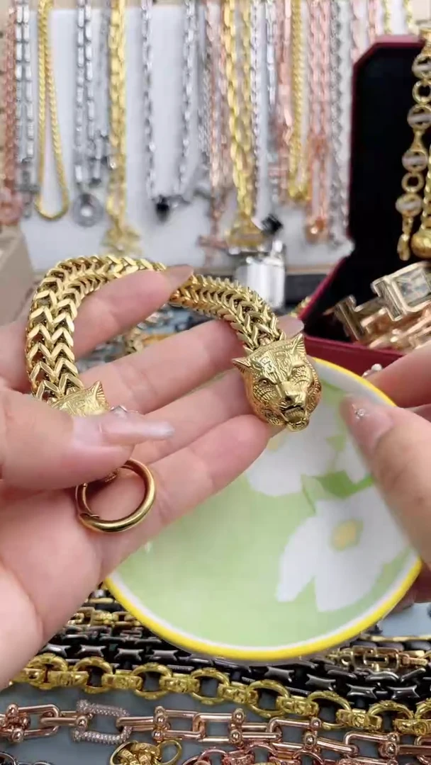 瓷片AAAAAAAAAAAAAAAA