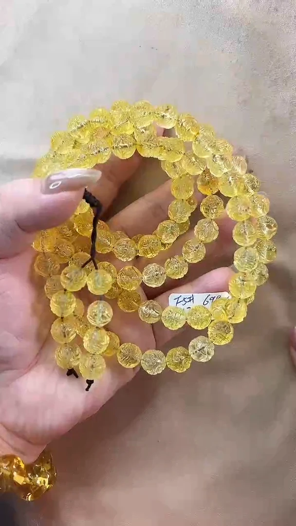 未镶嵌颈饰琥珀项链