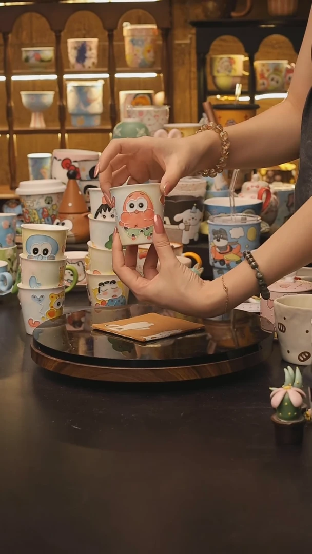 景德镇釉下彩绘设计师款式陶瓷