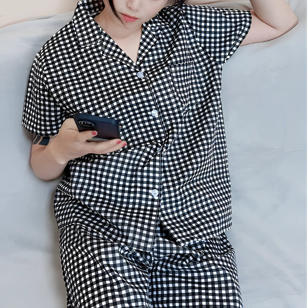 格子薄款家居服套装夏季学生家居服睡衣时尚短袖女士开衫口袋上衣