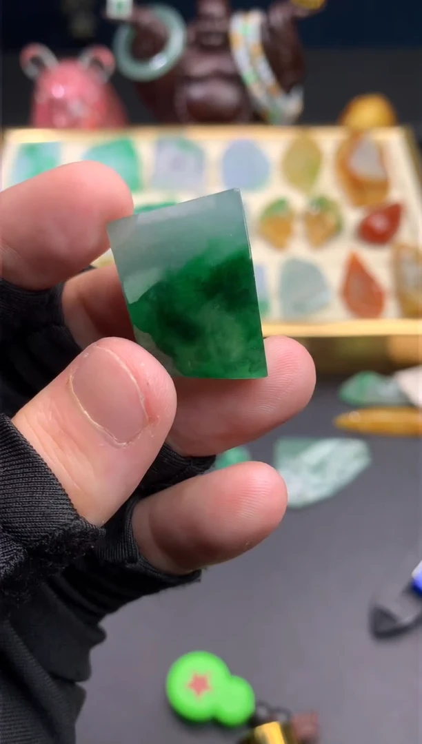 未镶嵌定制翡翠天然翡翠裸石（包工）