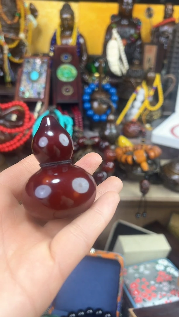 【闪购商品】蜜蜡颈饰未镶嵌猪妹精品专属链接