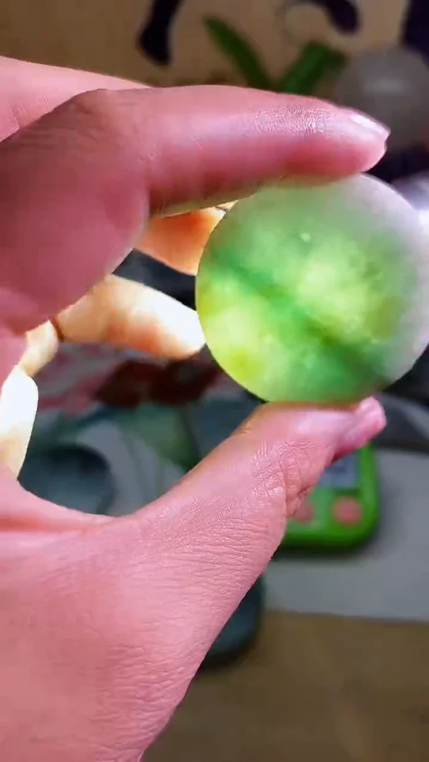 翡翠未镶嵌颈饰翡翠815