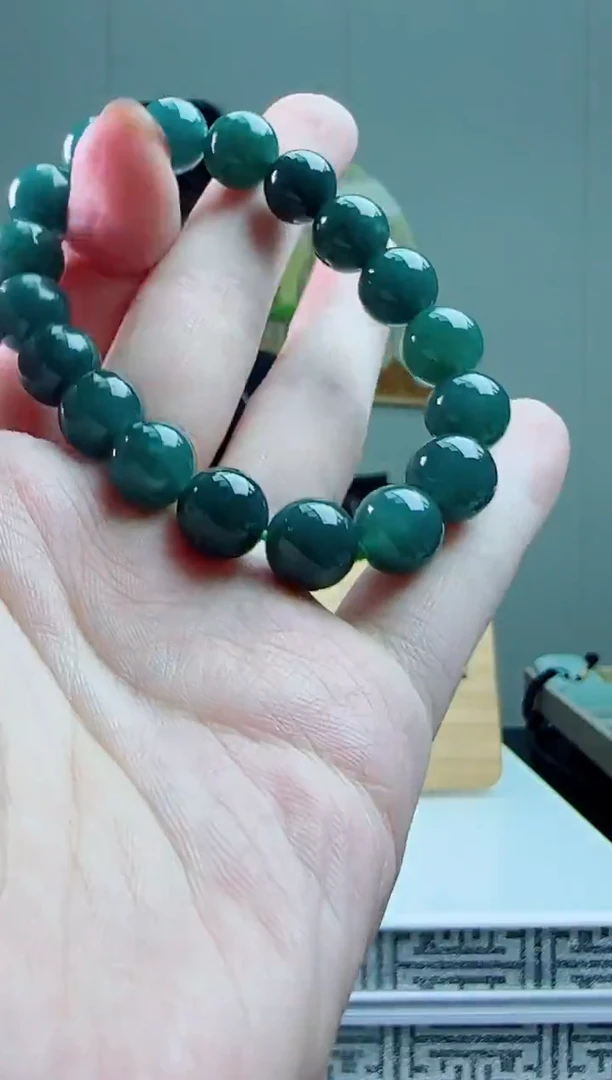 颈饰未镶嵌翡翠天然A货翡翠 多样性发其一