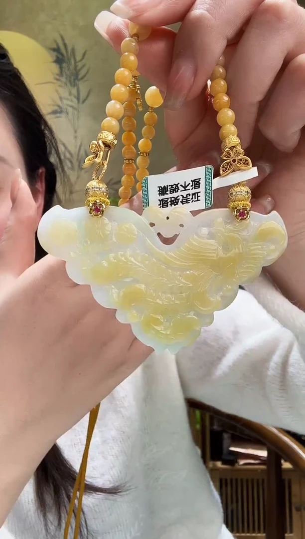 颈饰未镶嵌翡翠吊坠