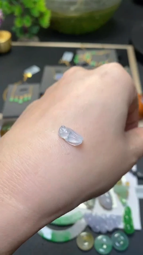 颈饰未镶嵌翡翠净货34314