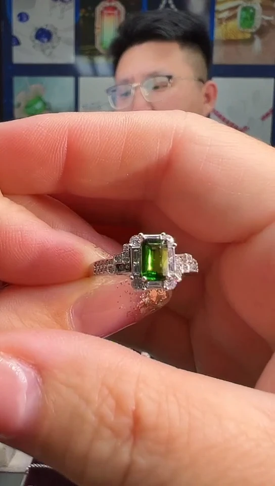 戒指透辉石银S925镶嵌透辉石戒指