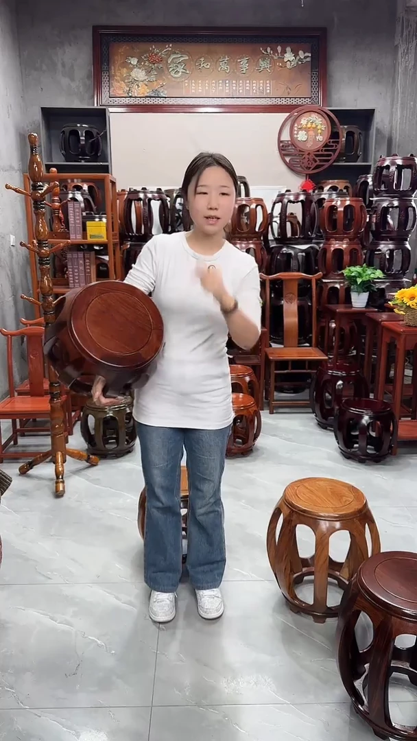 花梨木类家具胡桃色小号鼓凳一对（两条）