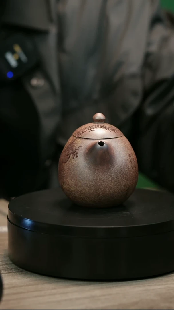 茶壶紫砂品*秋H2257顾建华段泥刻字龙蛋