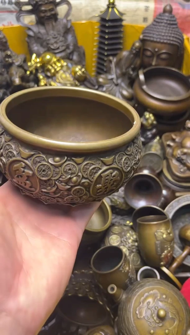 精美铜器，点击下单
