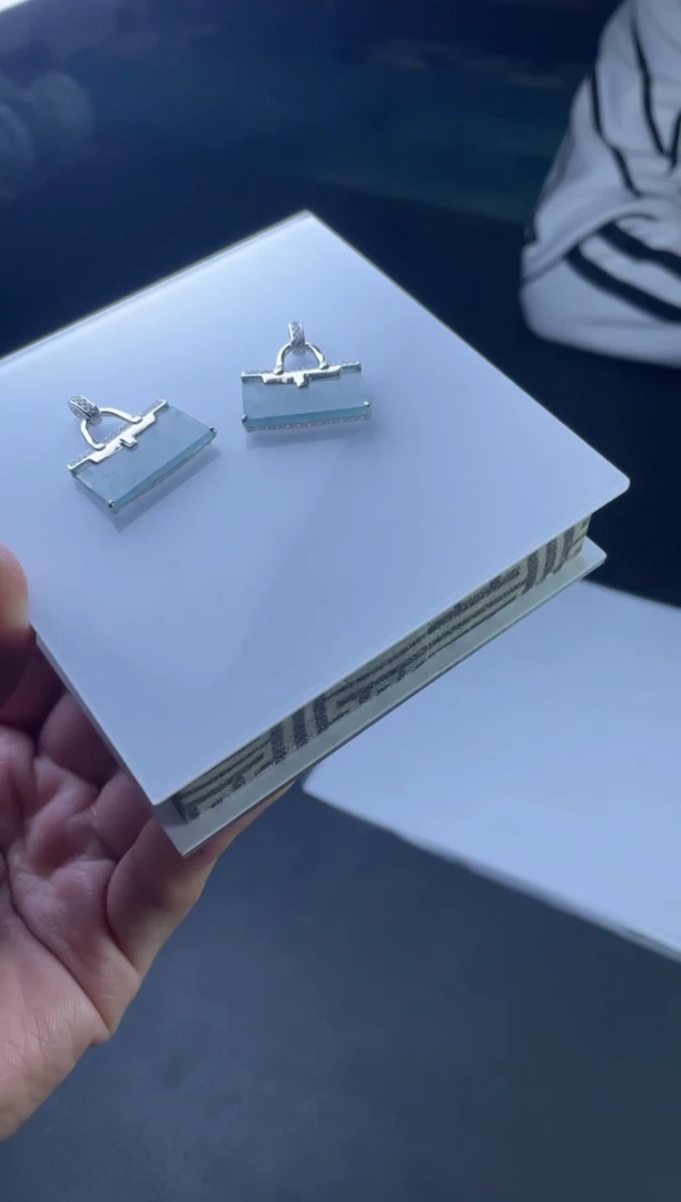 【闪购商品】翡翠吊坠(不含链)银S925镶嵌多样性发一件 A5