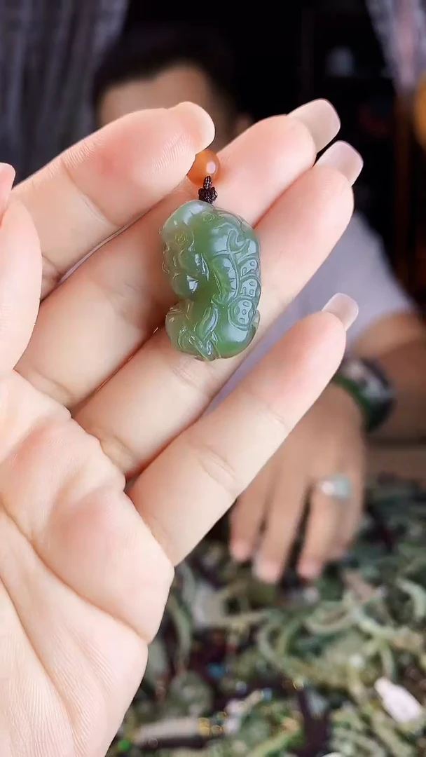 未镶嵌和田玉挂件多样性发货拍一发一