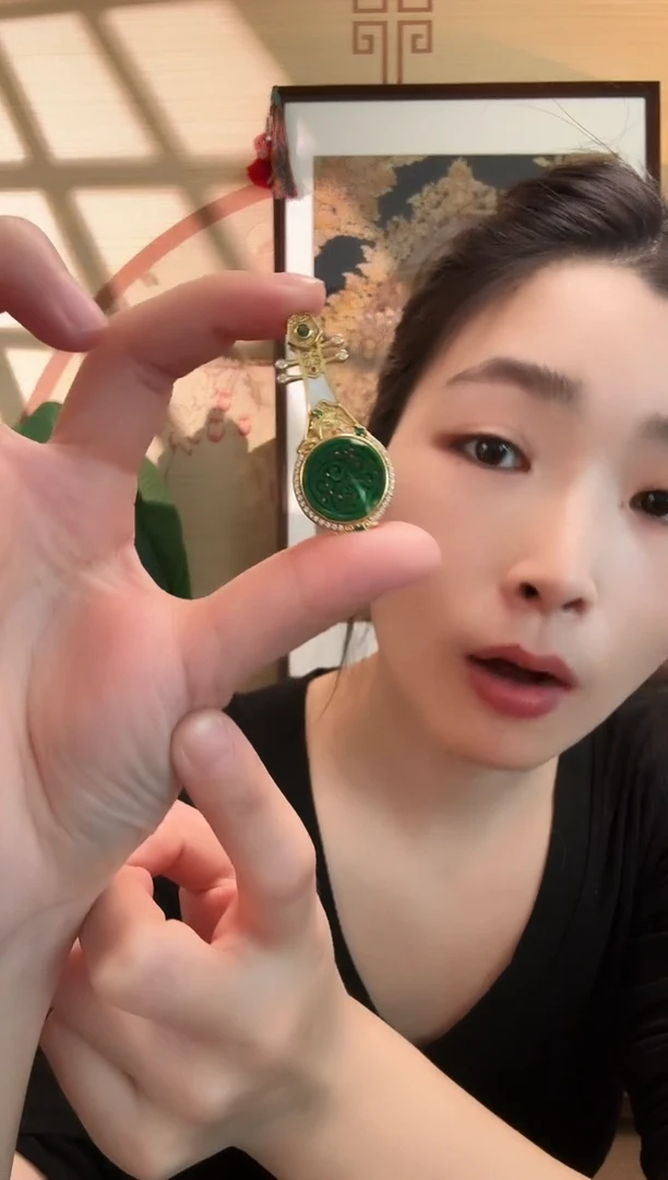 颈饰银S925镶嵌翡翠吊坠