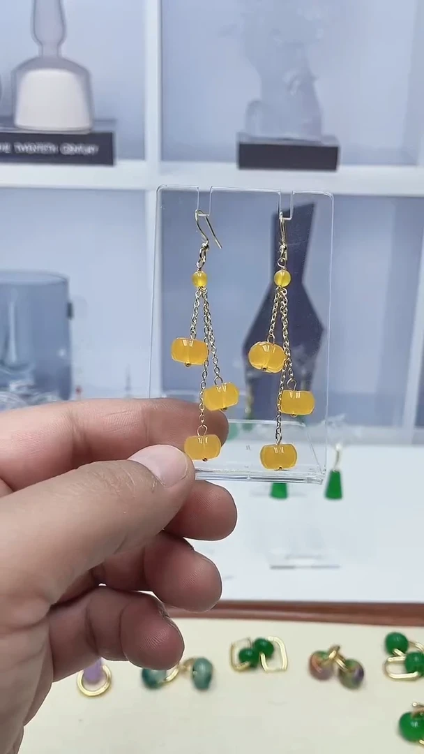 未镶嵌耳钉玛瑙/玉髓39号