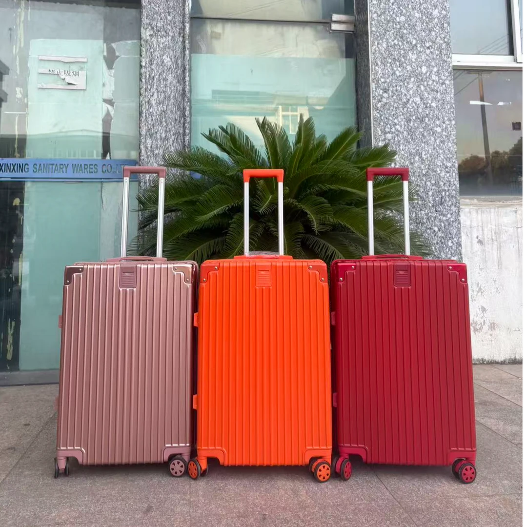 万新款拉链箱行李箱小马箱箱成人箱潮流时尚万向轮密码锁旅行