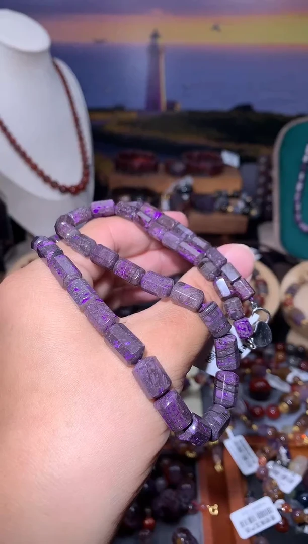 苏纪石（舒俱来）未镶嵌塔链舒俱来八棱塔链