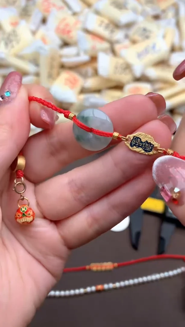 【闪购商品】翡翠手绳未镶嵌一