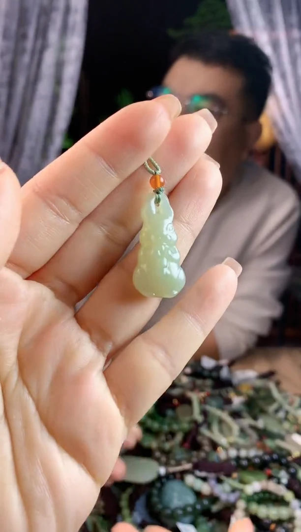 【闪购商品】和田玉挂件未镶嵌多样性发货拍一发一