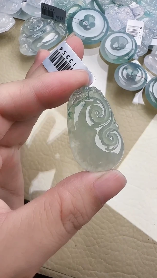 翡翠未镶嵌颈饰缅甸翡翠a货