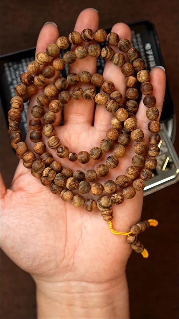 沉香手串?***贝标准9mm31克+多圈安汶沉香