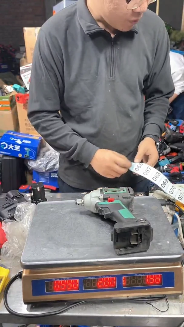 二手电动工具默认裸机微瑕(直播为准)无电池无运险66