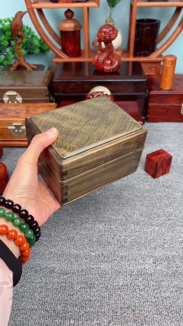 【闪购商品】老板娘推荐阴沉木金丝楠面包盒