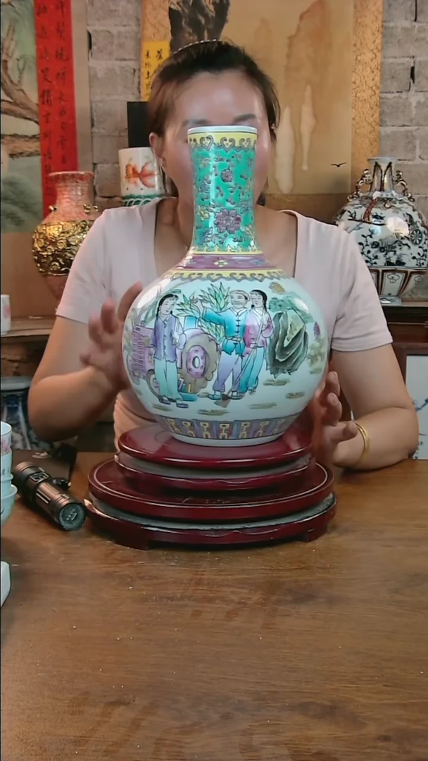 摆件景德镇高温手工天球瓶