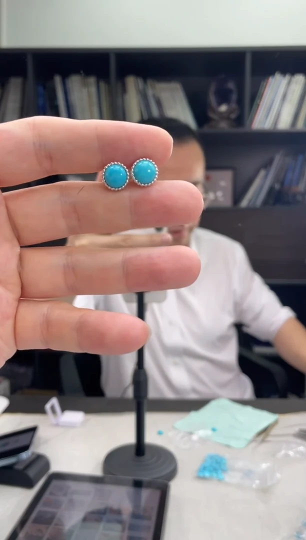 【闪购商品】绿松石耳钉未镶嵌绿松石耳钉一对