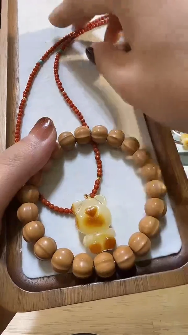 把件非洲紫檀（红花梨）婧?鲨鱼背