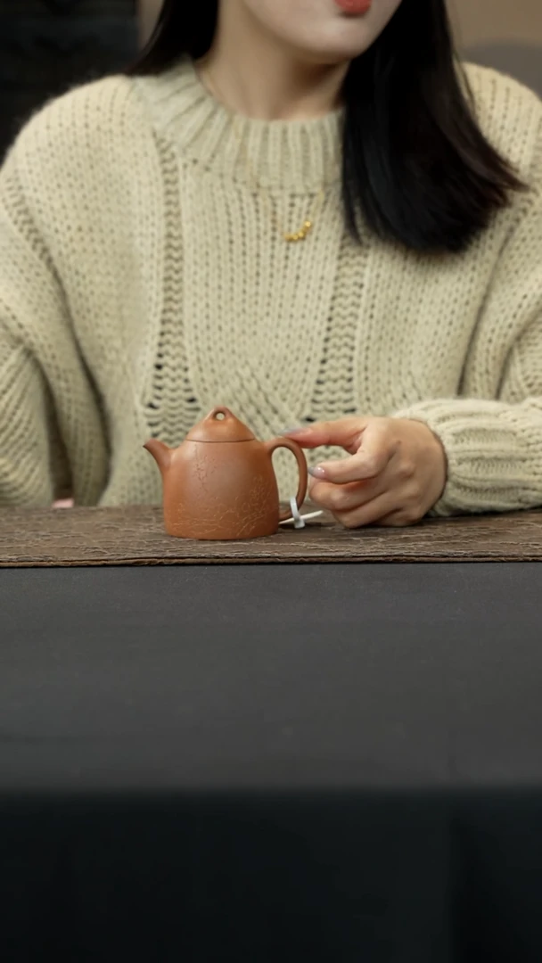 【闪购商品】紫砂茶壶老段泥刻绘秦权150cc