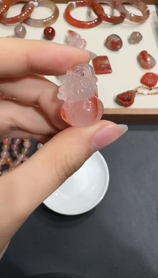 未镶嵌吊坠南红玛瑙X0922-466-230