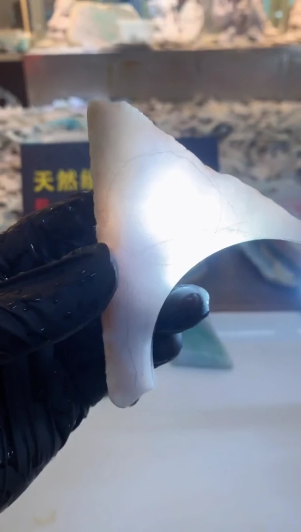 翡翠未镶嵌颈饰0朗0翡翠珠宝99