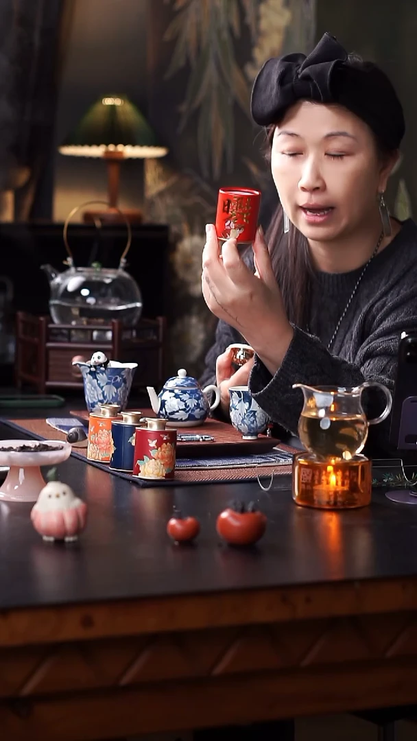 陈皮口味小罐六堡茶