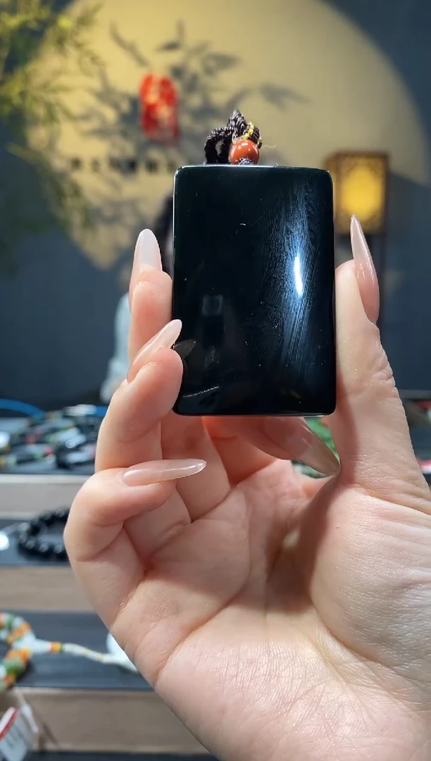 【闪购商品】和田玉1未镶嵌黑青无事牌