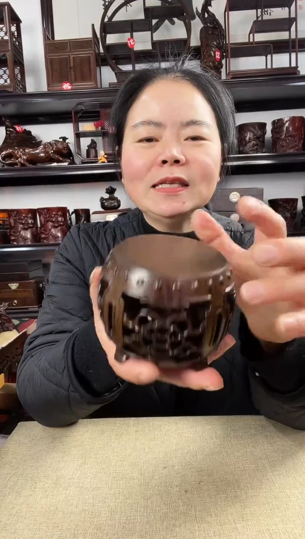 木新鼓老李红木工艺品