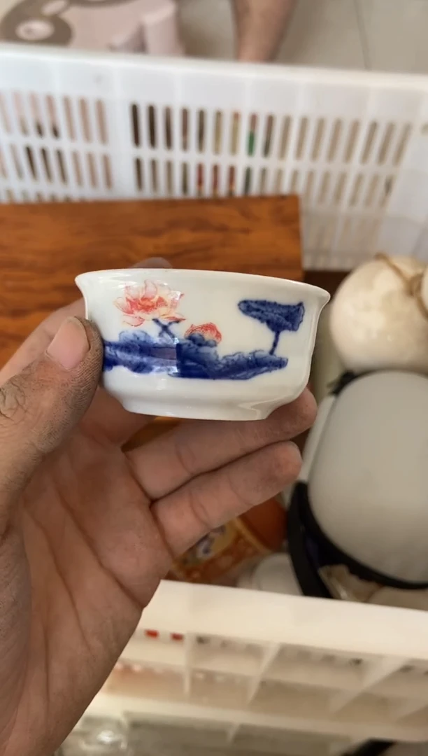 无运费险有瑕疵的摄影的产品有使用过的痕迹有点脏介意勿拍
