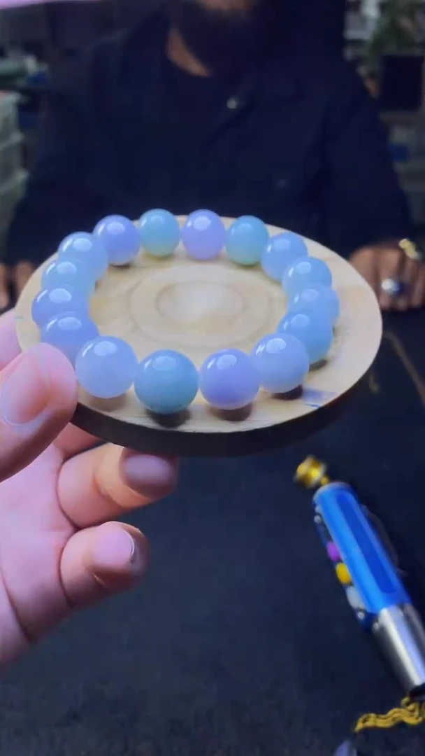 定制翡翠未镶嵌天然缅甸A货翡翠，多样性发货，拍一发一