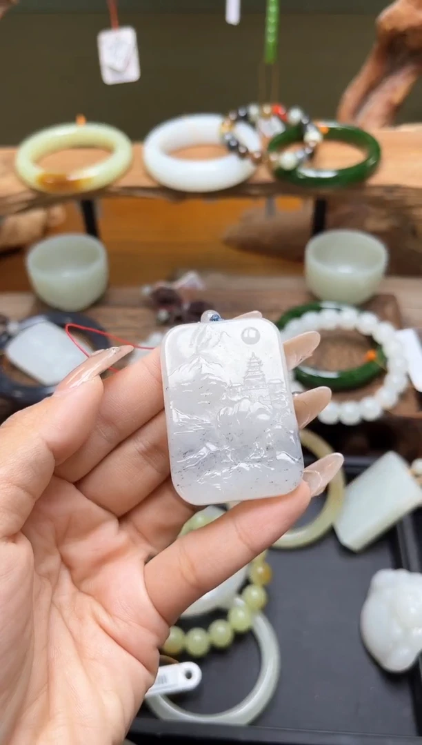 吊坠(不含链)未镶嵌和田玉黑山料 山水牌 9012878