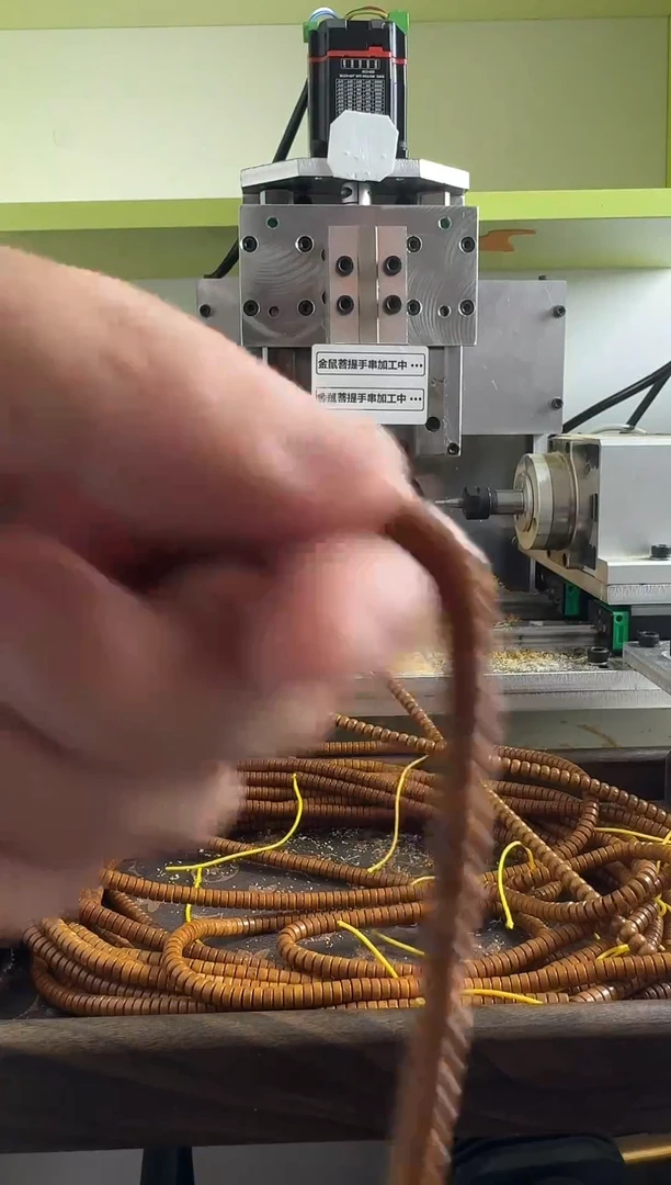 吊坠紫金鼠紫金鼠脖挂薯片